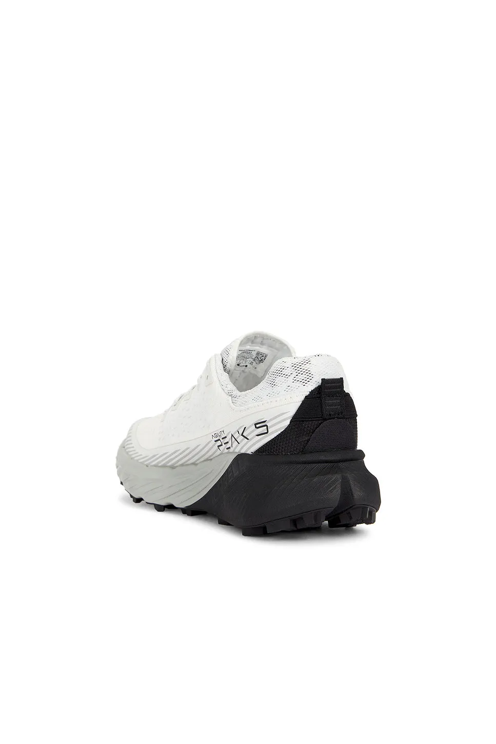 Agility Peak 5 Sneakers